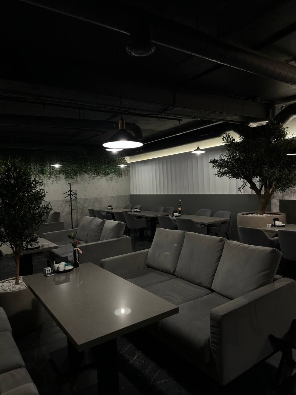 Sotto - средний зал