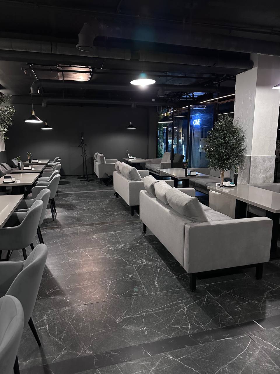 Sotto - средний зал